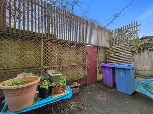 Photo 8- click for photo gallery